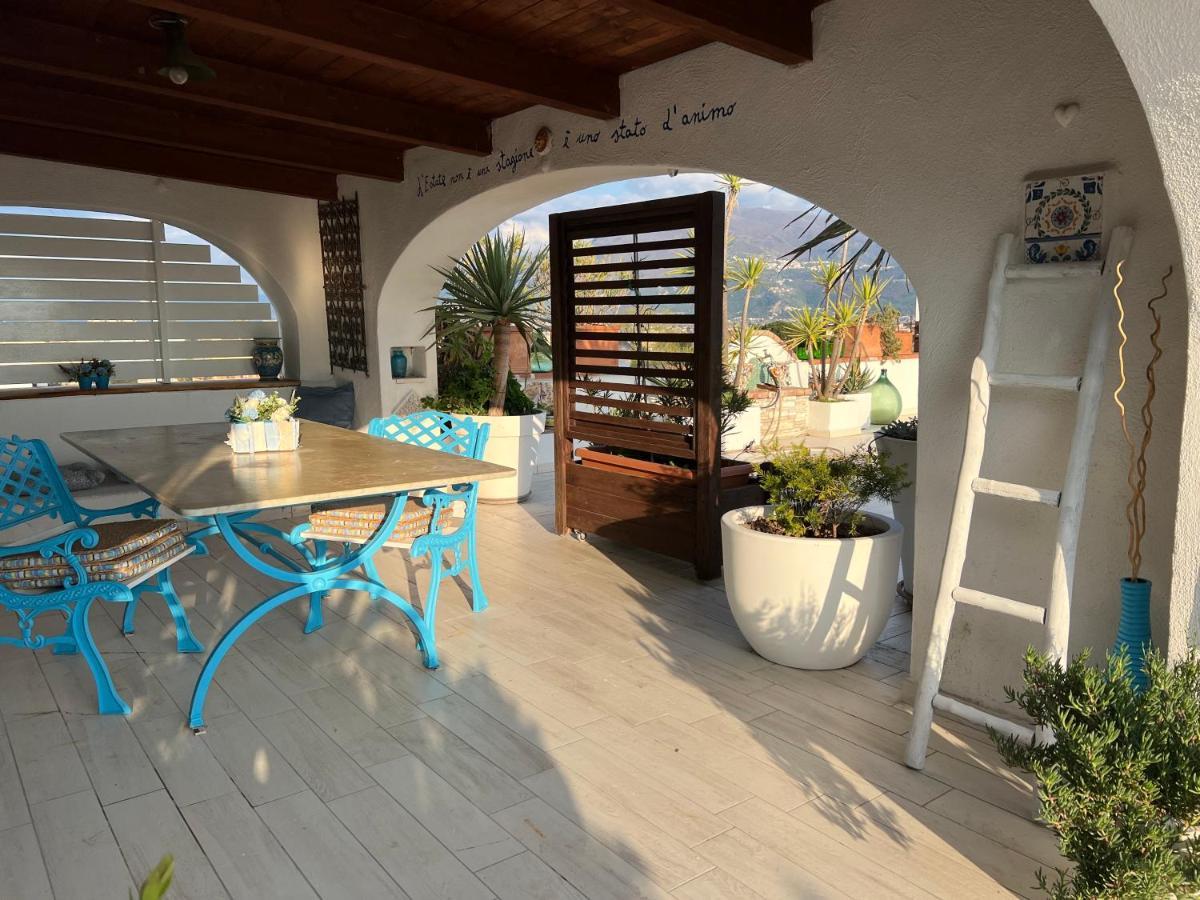 Pompei Sunday Estate "Exclusive Rooms" Экстерьер фото