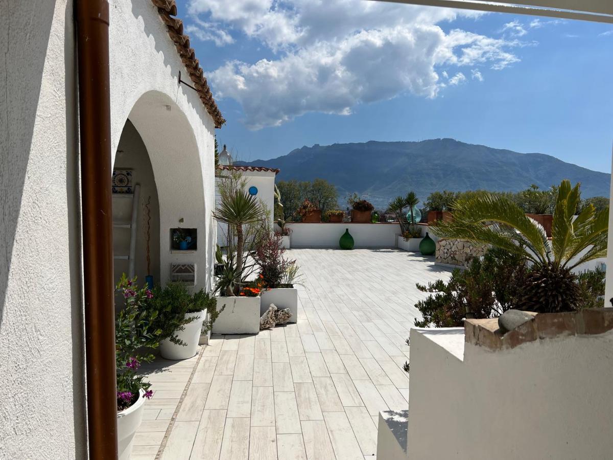 Pompei Sunday Estate "Exclusive Rooms" Экстерьер фото